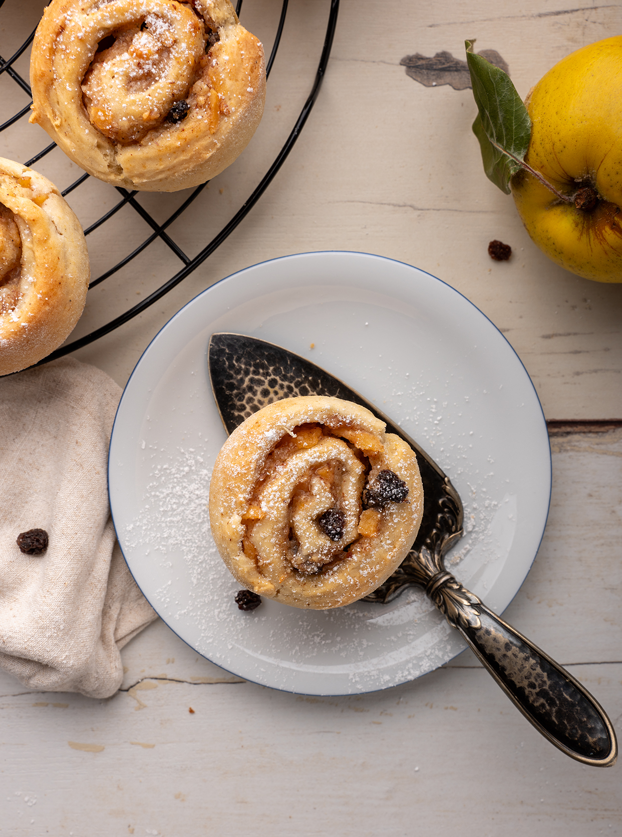 Vegane Quitten-Muffins mit Rum Rosinen. – Vegan-zu-Tisch